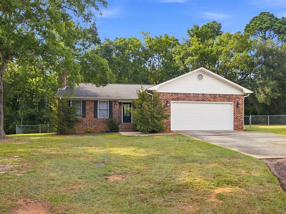 1st image of 4645 Dawn Cir