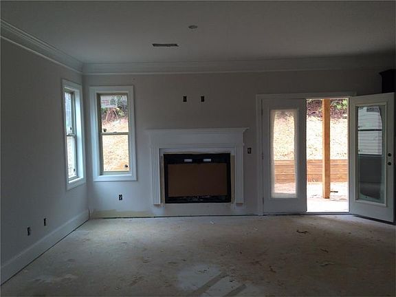 3rd image of 2549 Park Estates Dr