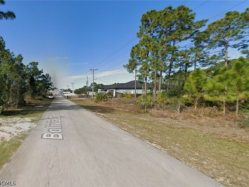 1st image of 925 Bolivia Dr