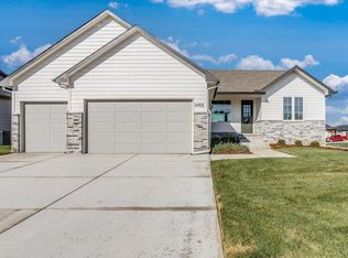 4455 N Grey Meadows St, Maize, KS 67101