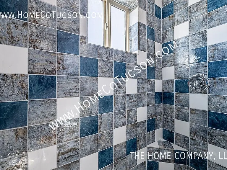 5704-5710 E Hermans Rd #5718 — Photo 31