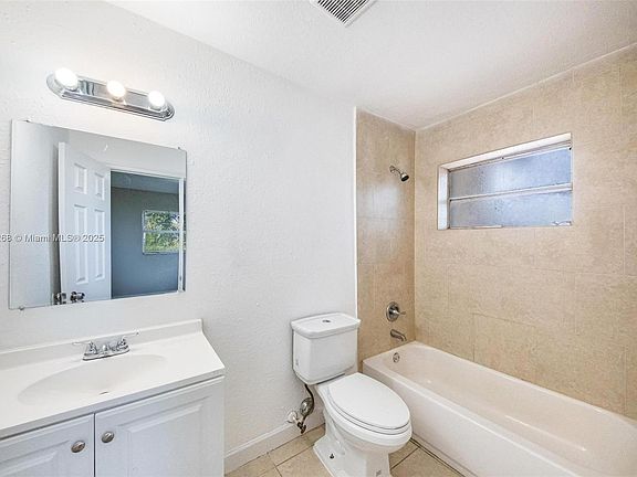 5th image of 2250 NW 180th Ter