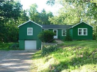 166 Ayrault Rd, Fairport, NY 14450