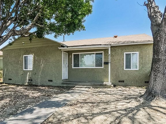2nd image of 8226 Babcock Ave