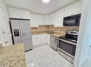 Carlton Bay Condo, North Miami Beach, FL 33160