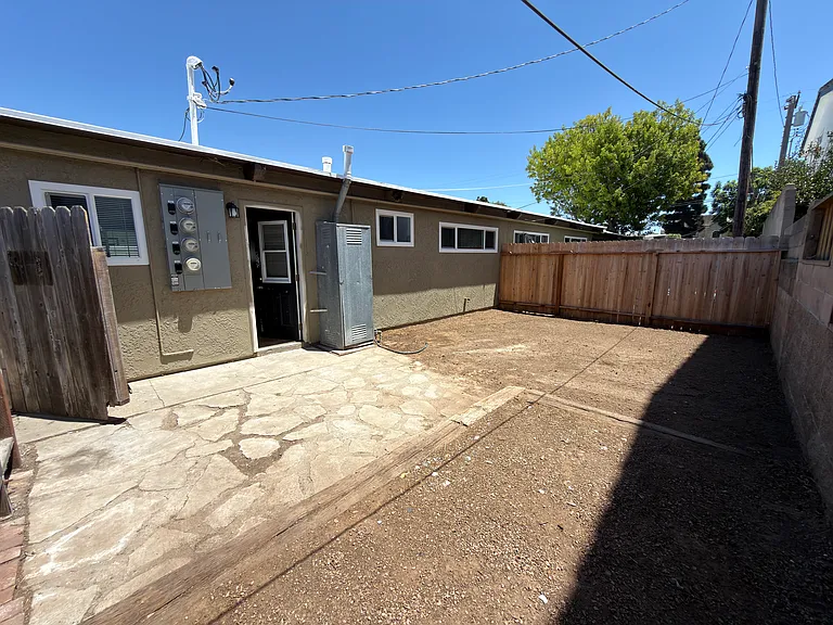 2225 Pacific Ave #B — Photo 14