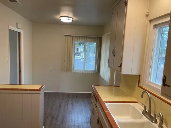 10613 Crenshaw Blvd APT 1, Inglewood, CA 90303