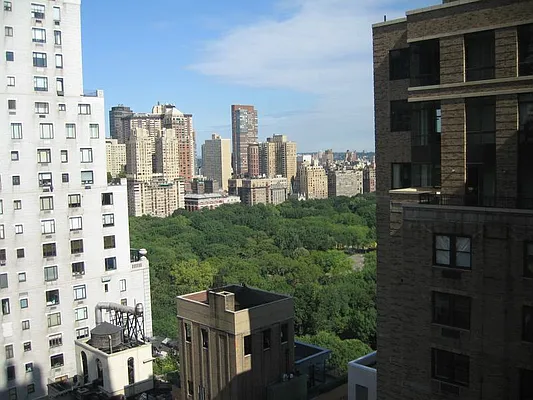 Rented by NY NY Condo, Inc | media 15