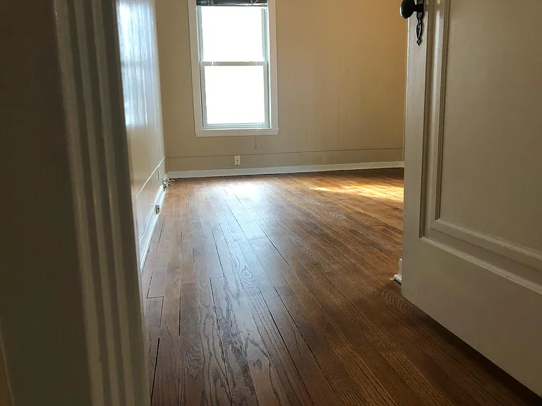 1240 Broadway N #2 — Photo 19