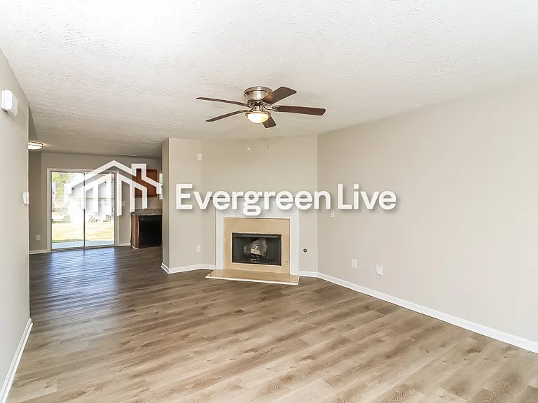 9484 Lakeview Rd — Photo 13
