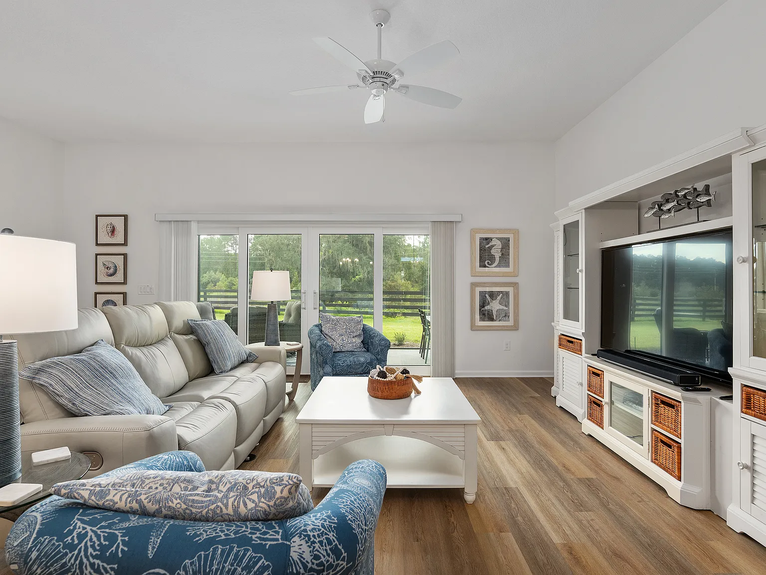 3 bed, 2136 sqft, $6,200 — Photo 2