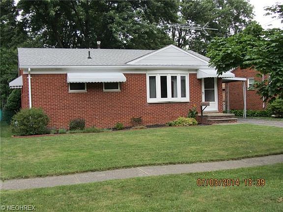 2nd image of 908 Livermore Ln