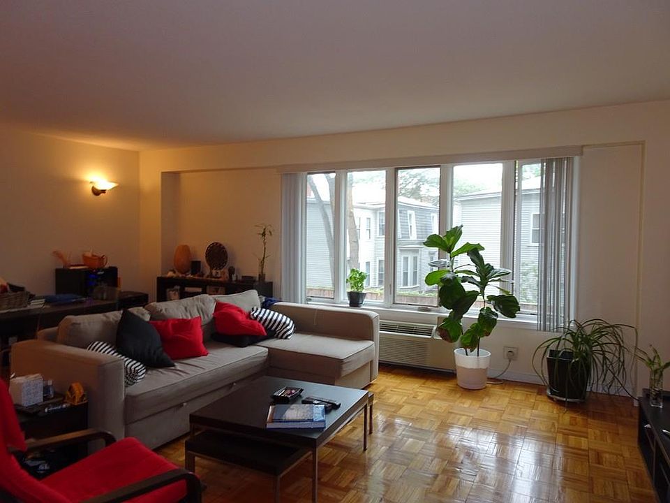 1st image of 19 Chauncy St APT 1B