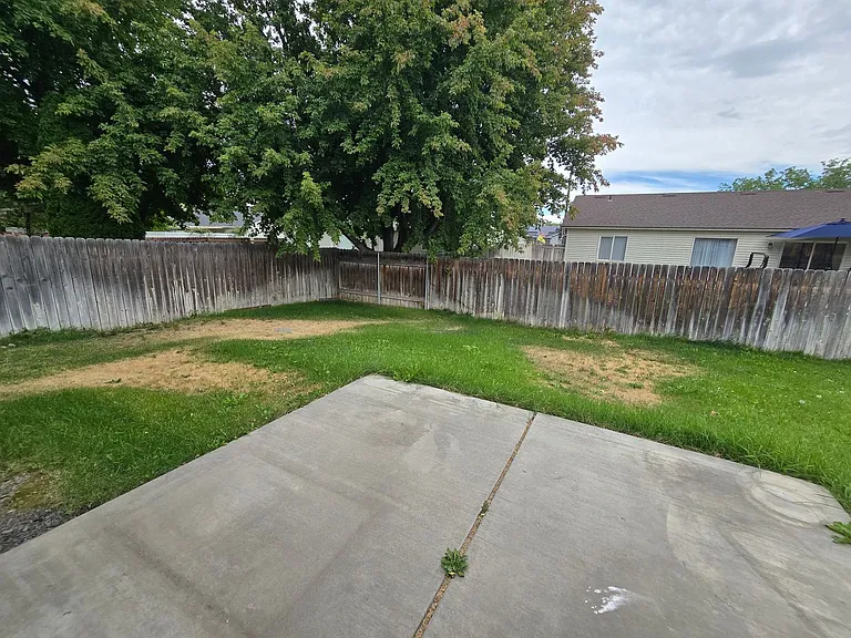 2911 Denise Ave — Photo 12