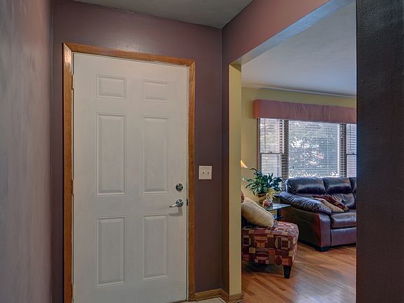 3rd image of 3719 S 49th St