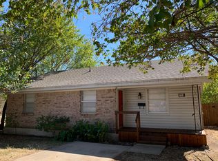710 Texas St, Denton, TX 76209