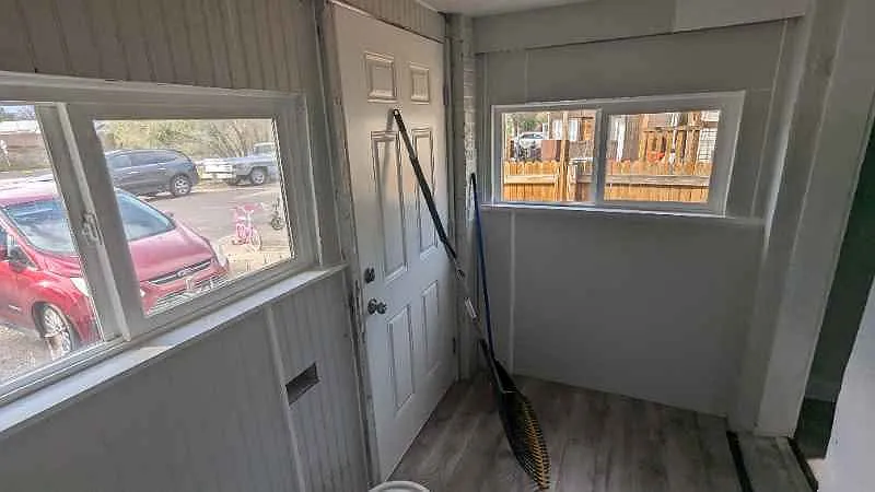 1 bed, 400 sqft, $875 — Photo 2