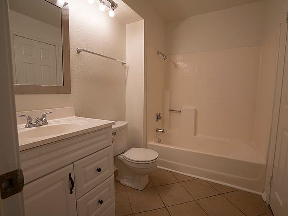 5th image of 1365 Crafton Ave APT 1080