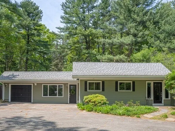 176 Kelley Blvd, North Attleboro, MA 02760