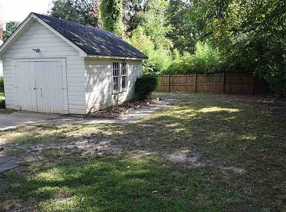 5th image of 3609 Carnes Ave