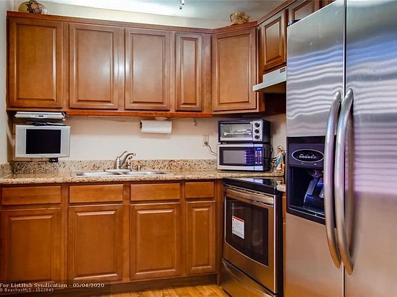 5th image of 525 Normandy Ln #K-525