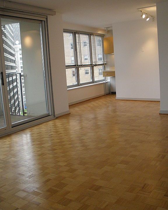 2nd image of 226 W Rittenhouse Sq APT 1415A