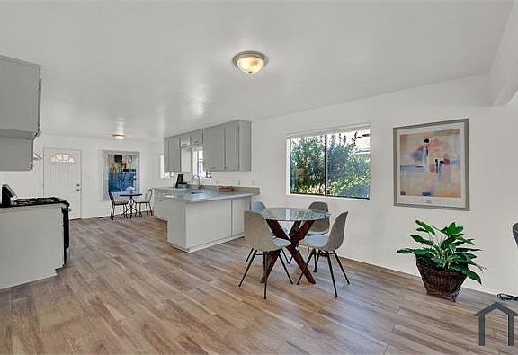 4th image of 6307 Laird Ave