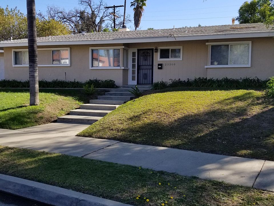 1st image of 23300 Mariano St