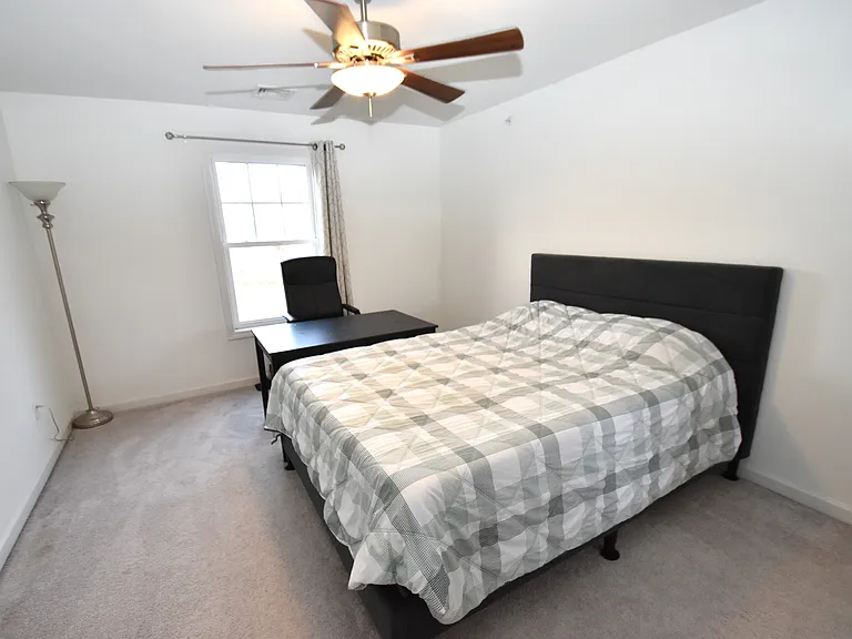 501 Old Village Cir — Photo 7