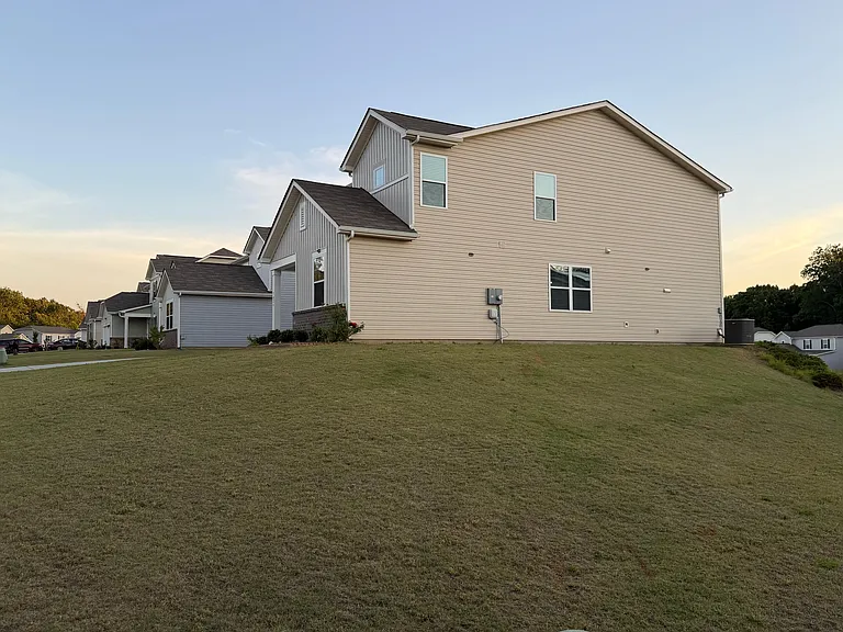 7024 Maple Run Cir — Photo 9