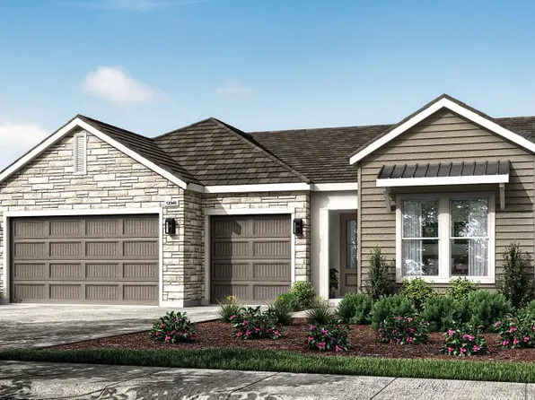 1957 Oasis Rd S, Madera, CA 93636