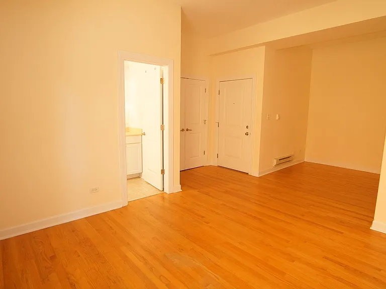 4715 N. Sheridan LLC — Photo 1