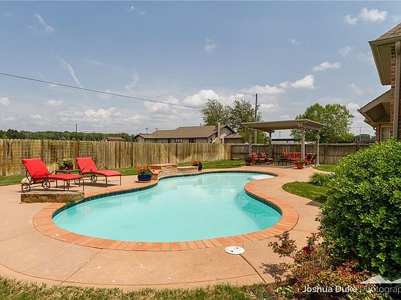 3rd image of 5745 S Chanberry Ln