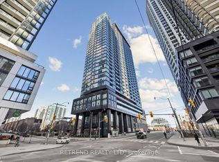 19 Western Battery Rd #2206, Toronto, ON M6K0E3