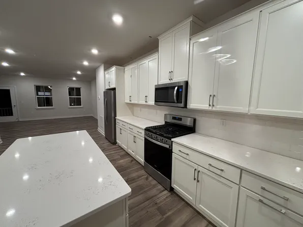 5 Barbine Way, Bridgeport, PA 19405