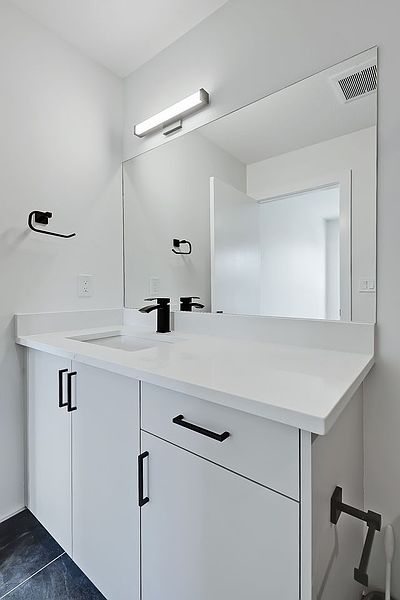 Calgary Apartment for rent - 1 Bedroom — photo 12