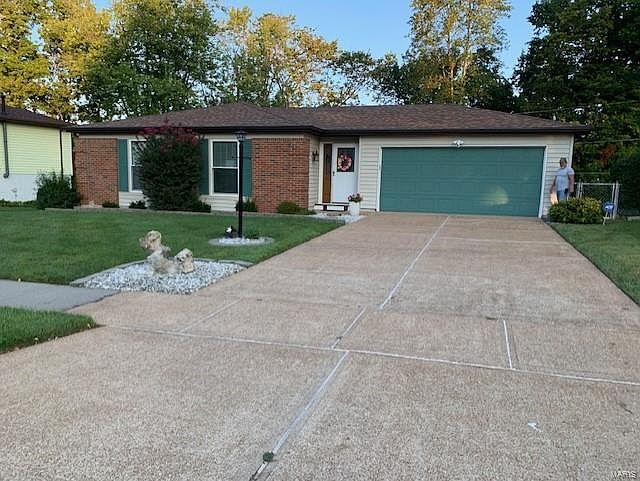 1st image of 4969 Sefton Dr