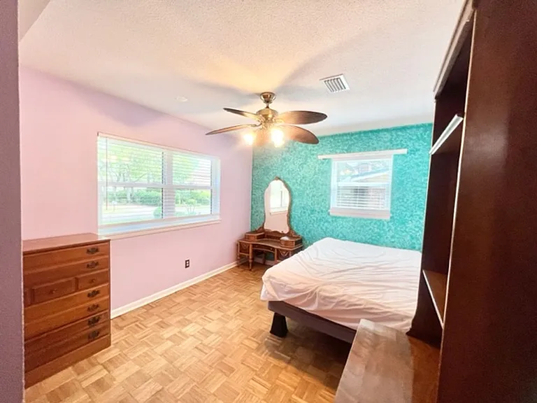 259 Georgia Ave — Photo 22