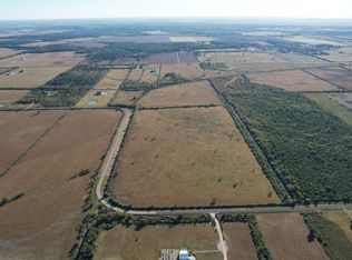 2578 W Bayshore Rd, Anahuac, TX 77514