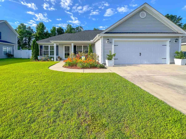 218 Blue Jacket Dr., Galivants Ferry, SC 29544