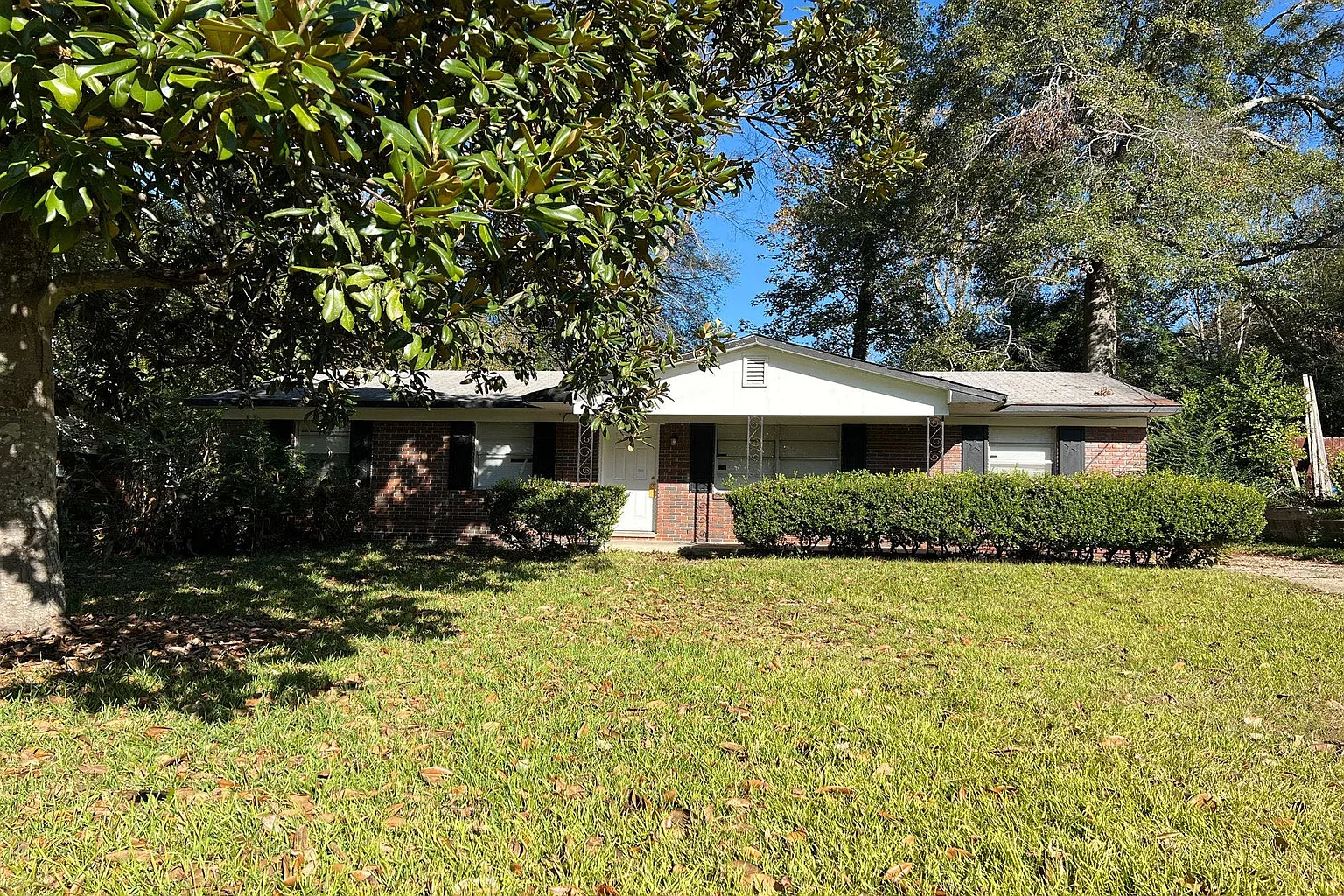 5537 Valleybrook Rd photo 1