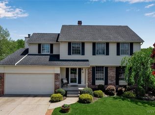 185 Crystal Springs Ct, East Amherst, NY 14051