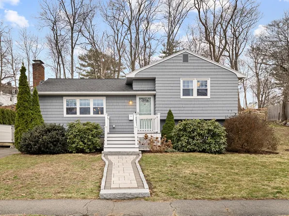 19 Pine Rd, Beverly, MA 01915