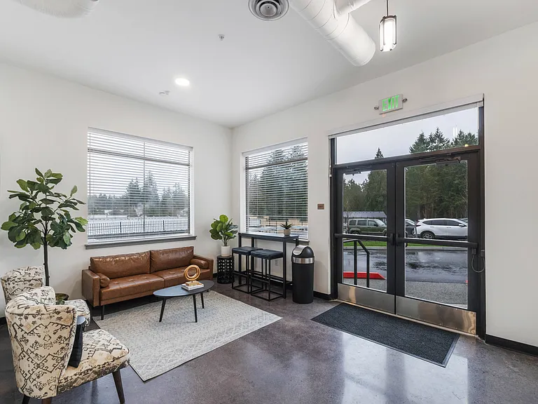 Serenity Apartments — Photo 90