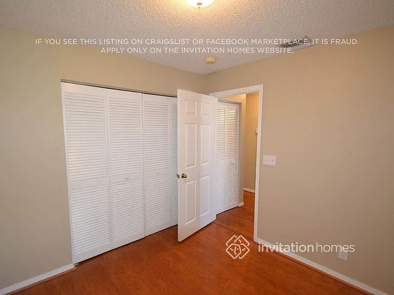 10841 SW 14th Ct — Photo 10