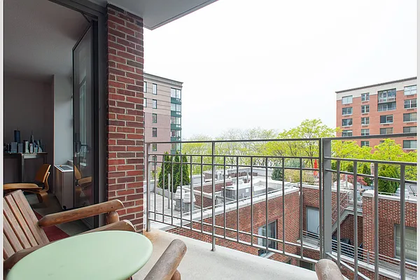 Sold by Stribling | media 15