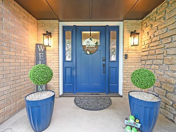 2nd image of 7814 Jandaracres Dr