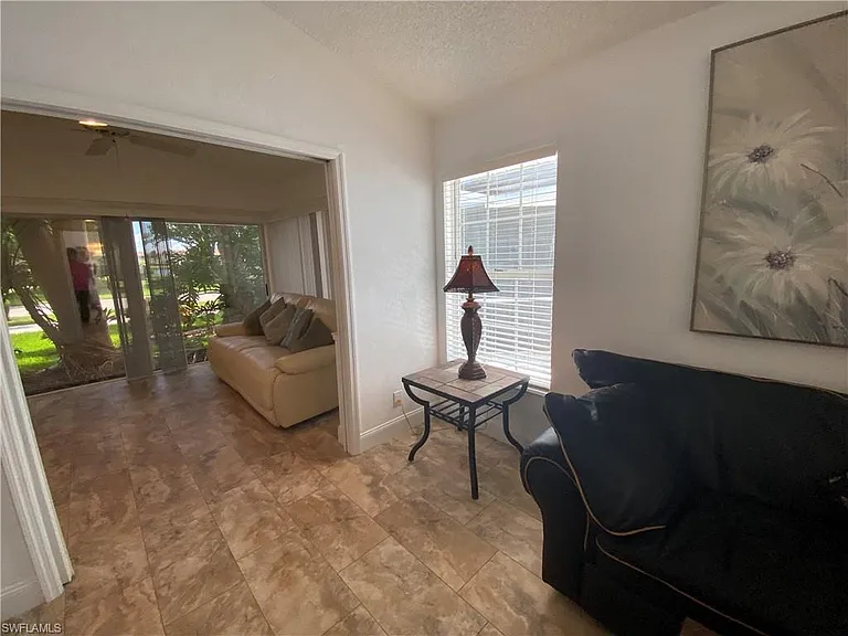 14805 Crooked Pond Ct — Photo 41