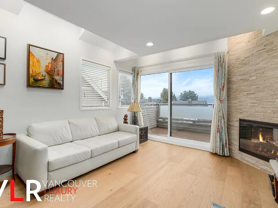 2535 York Ave #103