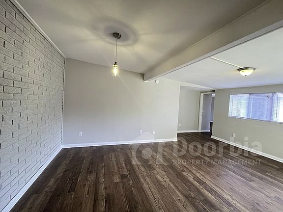 3rd image of 6333 Kimberly Ln